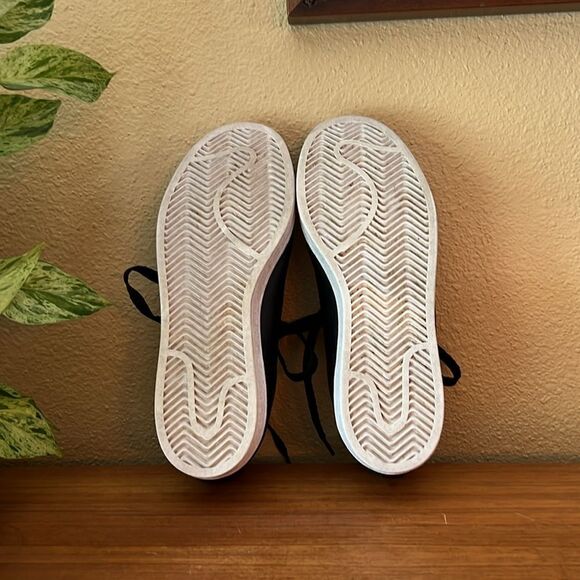 Adidas Shoes Originals Womens Superstar black with gold - Picture 11 of 14